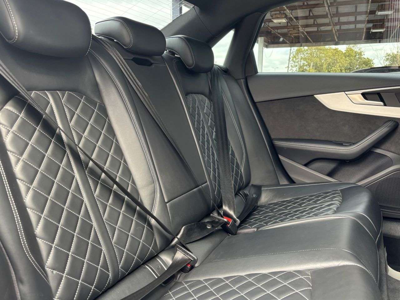 2017 AUDI S4 2017 AUDI S4