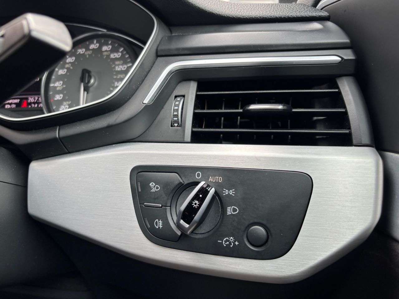 2017 AUDI S4 2017 AUDI S4