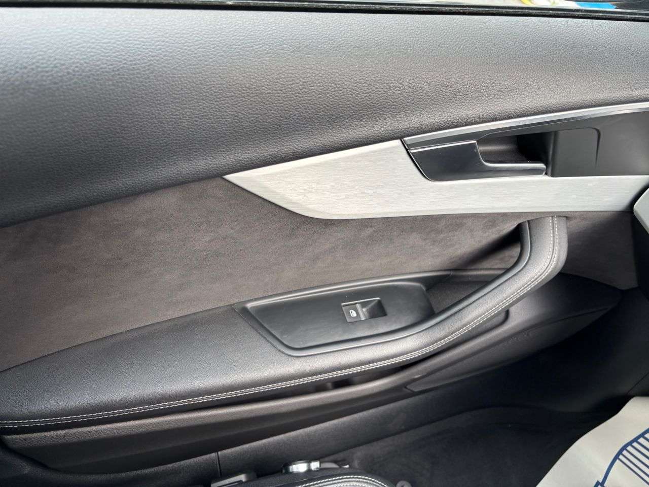 2017 AUDI S4 2017 AUDI S4