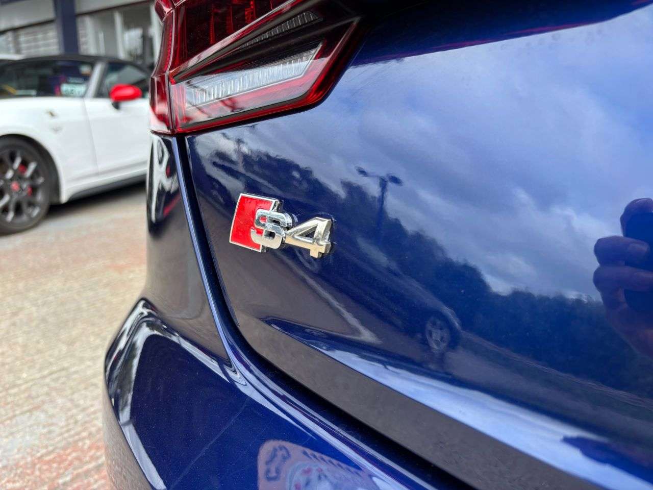 2017 AUDI S4 2017 AUDI S4
