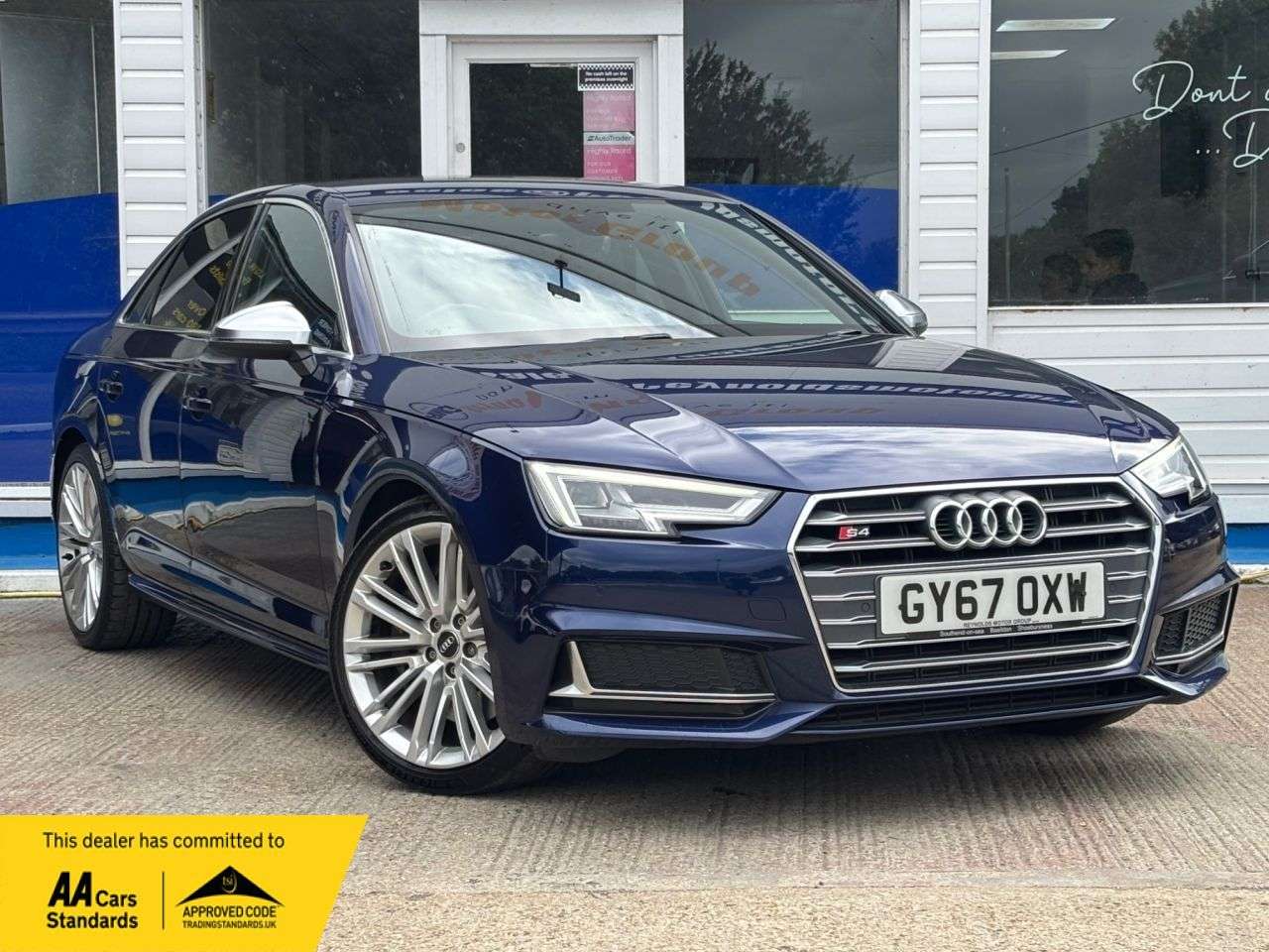 2017 AUDI S4 2017 AUDI S4