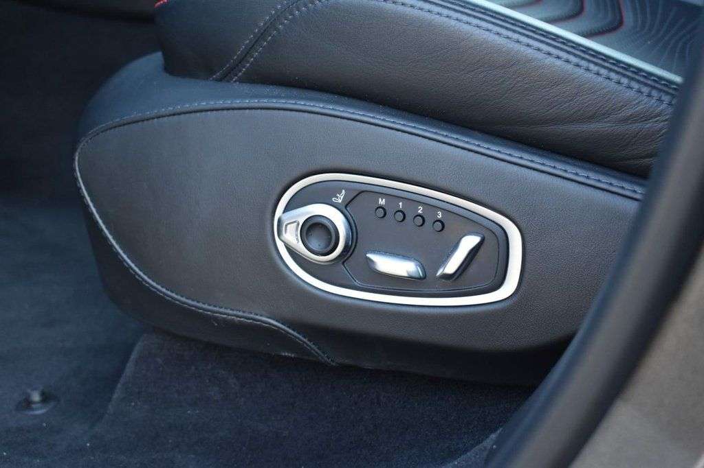 2021 ASTON MARTIN DBX 2021 ASTON MARTIN DBX