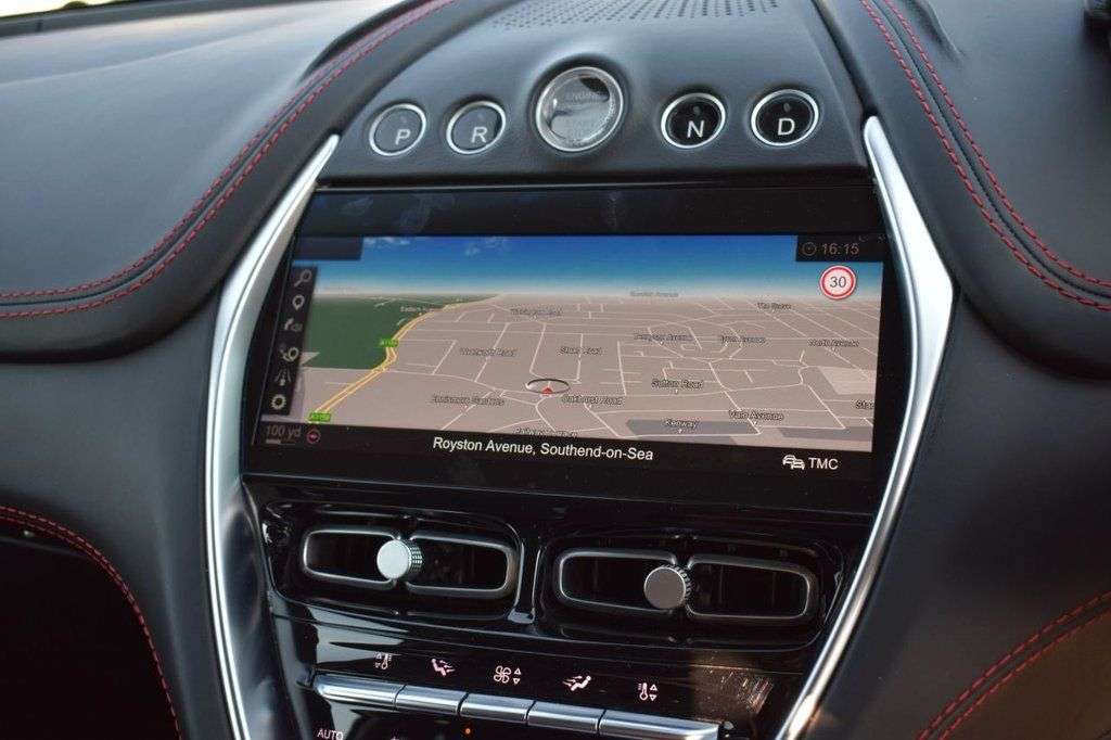 2021 ASTON MARTIN DBX 2021 ASTON MARTIN DBX