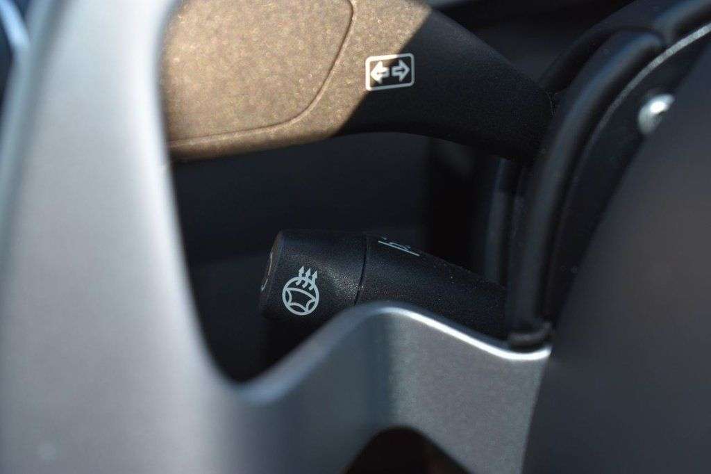 2021 ASTON MARTIN DBX 2021 ASTON MARTIN DBX