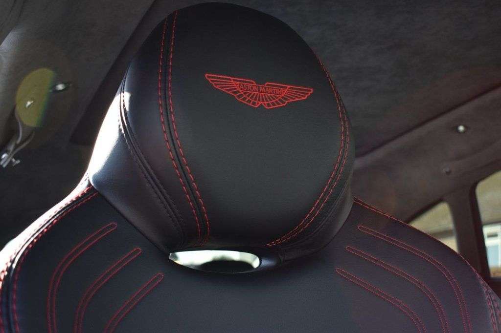 2021 ASTON MARTIN DBX 2021 ASTON MARTIN DBX