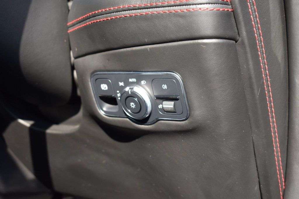 2021 ASTON MARTIN DBX 2021 ASTON MARTIN DBX