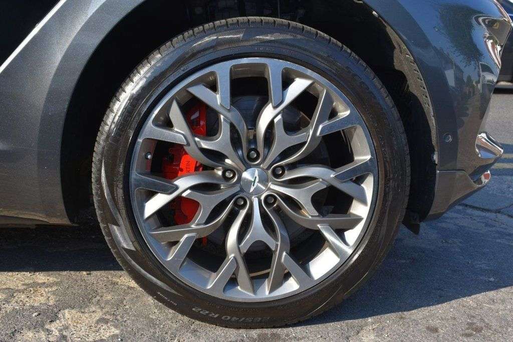 2021 ASTON MARTIN DBX 2021 ASTON MARTIN DBX