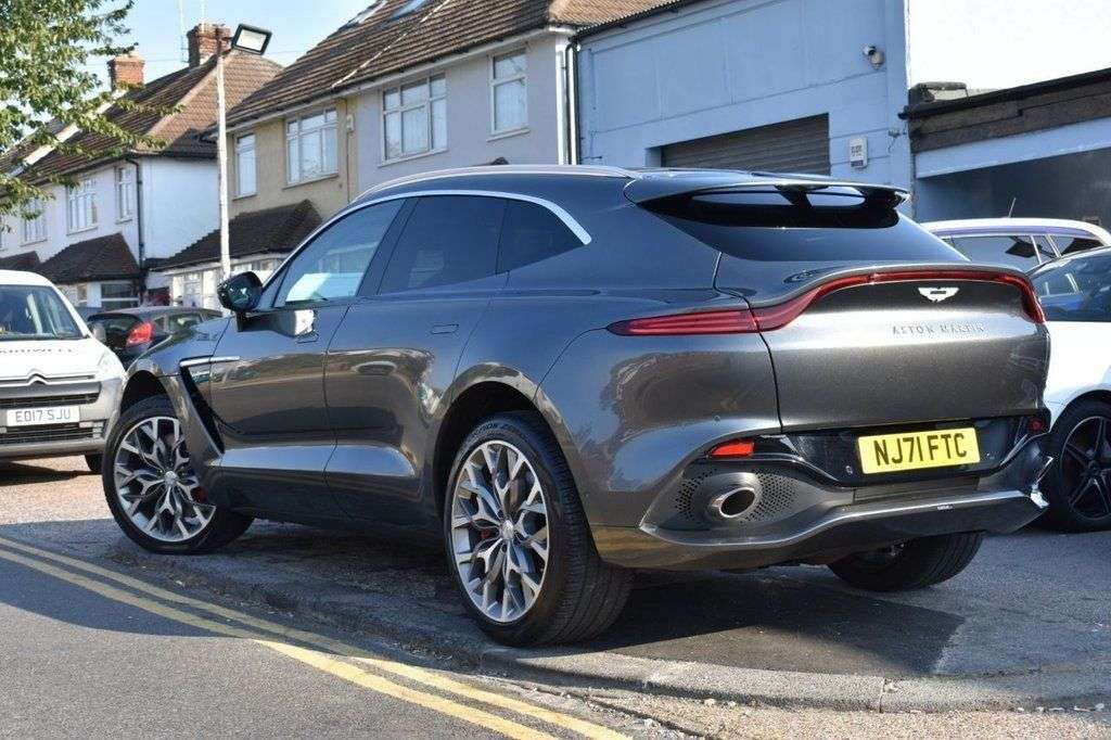 2021 ASTON MARTIN DBX 2021 ASTON MARTIN DBX