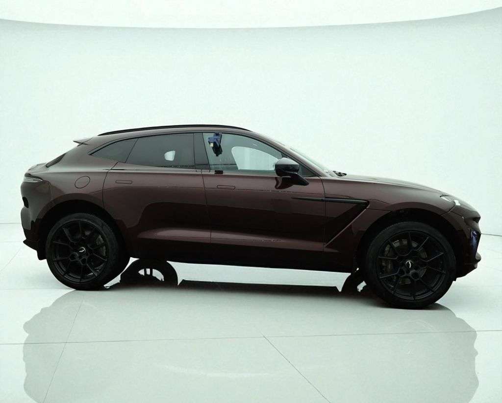 2021 ASTON MARTIN DBX 2021 ASTON MARTIN DBX