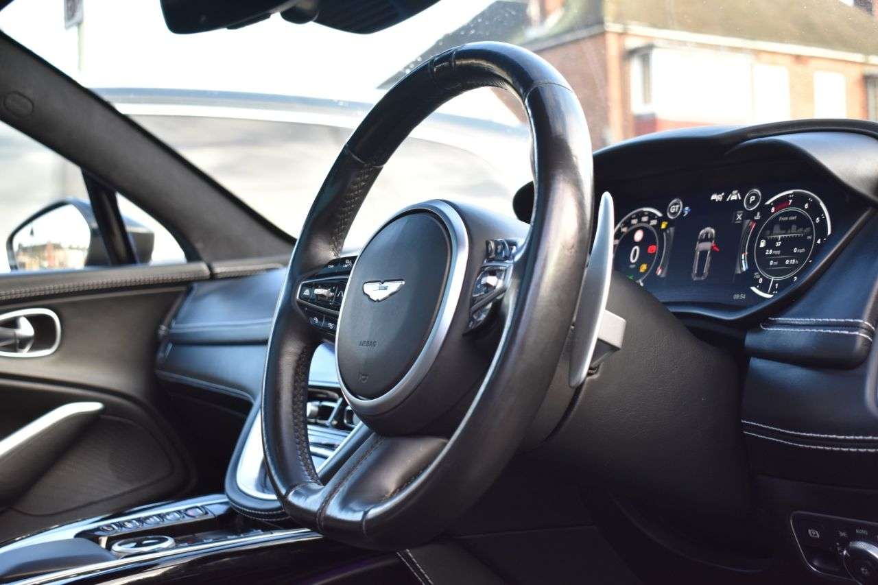 2021 ASTON MARTIN DBX 2021 ASTON MARTIN DBX