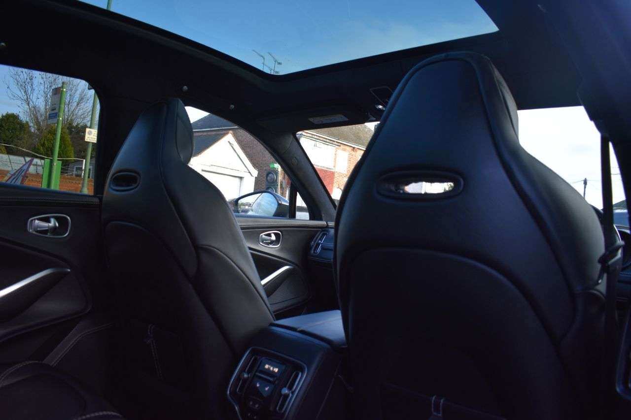 2021 ASTON MARTIN DBX 2021 ASTON MARTIN DBX