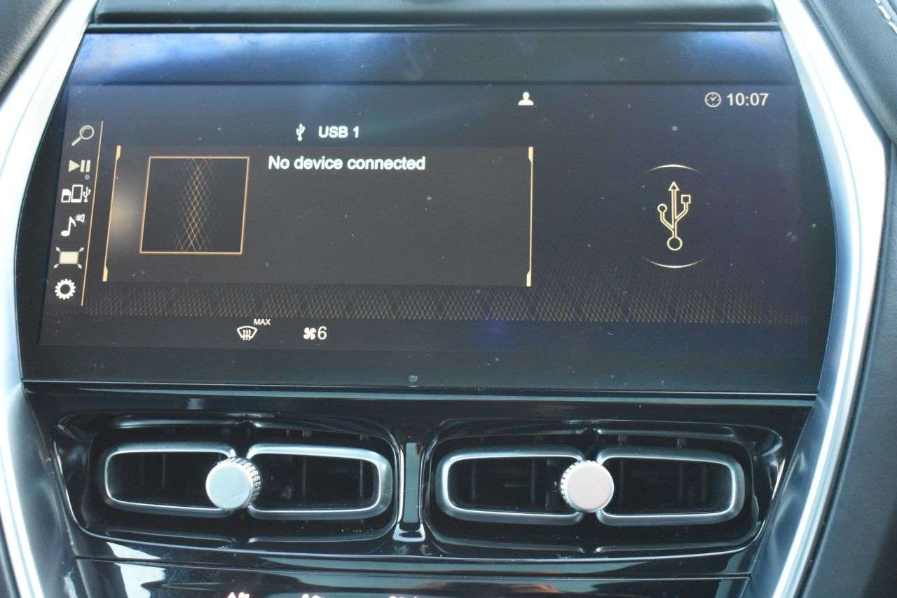 2021 ASTON MARTIN DBX 2021 ASTON MARTIN DBX