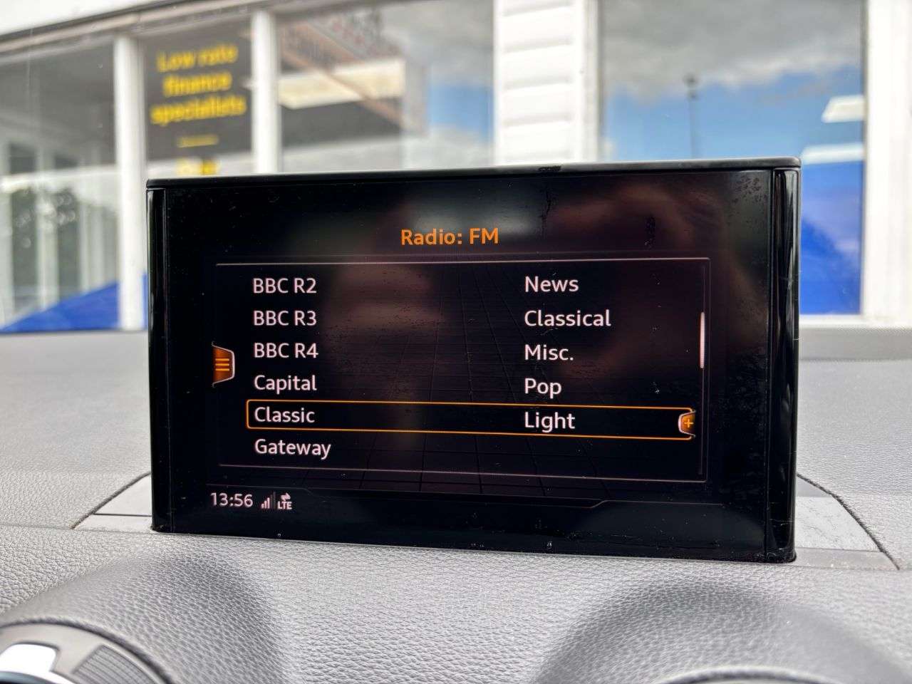 2019 AUDI Q2 2019 AUDI Q2