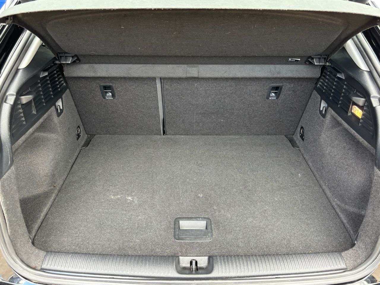 2019 AUDI Q2 2019 AUDI Q2