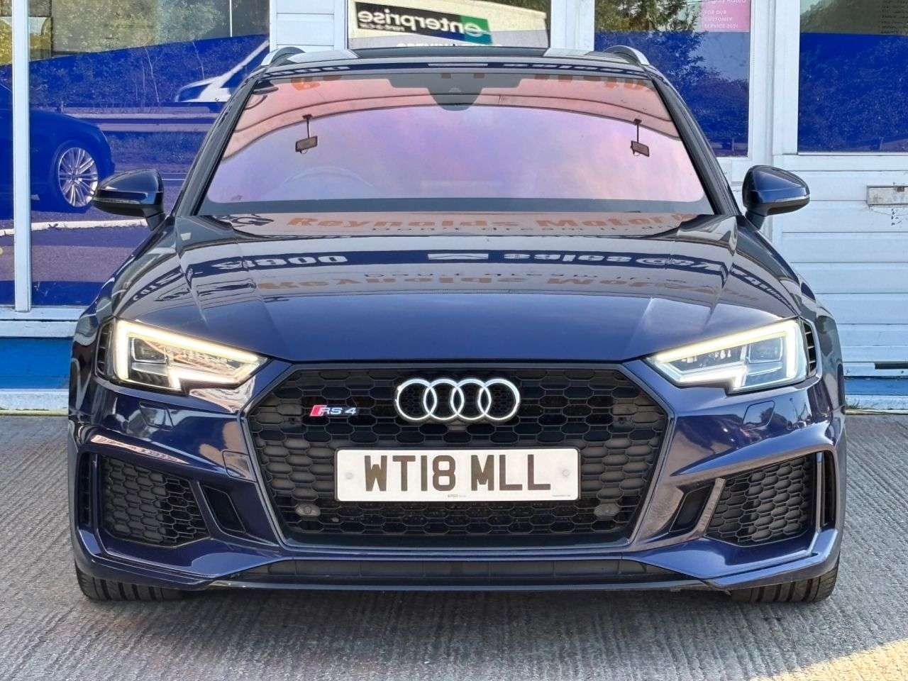A 2018 AUDI RS4 AVANT 2.9 TFSI V6 Estate 5dr Petrol Tiptronic quattro Euro 6 (s/s) (450 ps) FULL A 2018 AUDI RS4 AVANT 2.9 TFSI V6 Estate 5dr Petrol Tiptronic quattro Euro 6 (s/s) (450 ps) FULL
