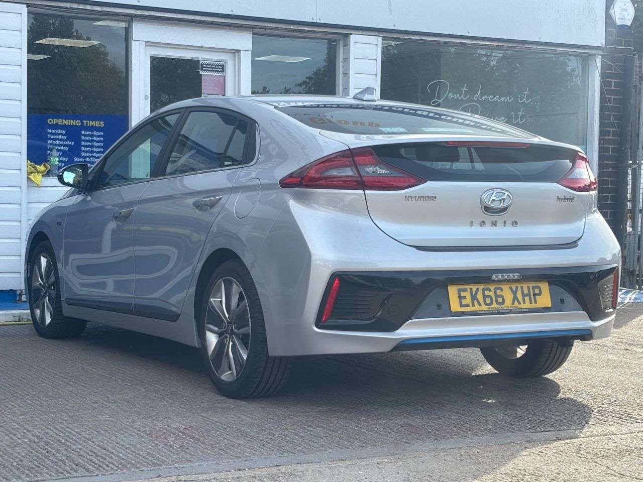 0 HYUNDAI IONIQ 0 HYUNDAI IONIQ
