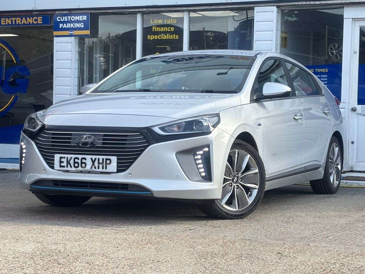 0 HYUNDAI IONIQ 0 HYUNDAI IONIQ