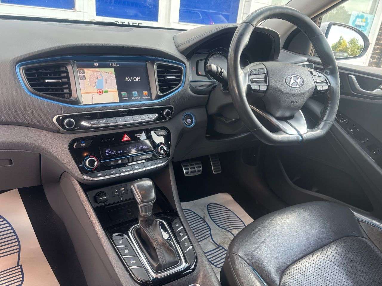 0 HYUNDAI IONIQ 0 HYUNDAI IONIQ