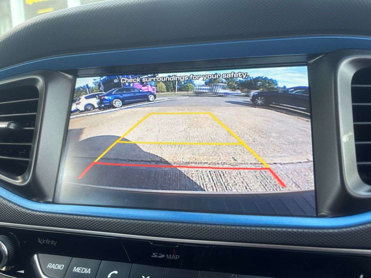 0 HYUNDAI IONIQ 0 HYUNDAI IONIQ