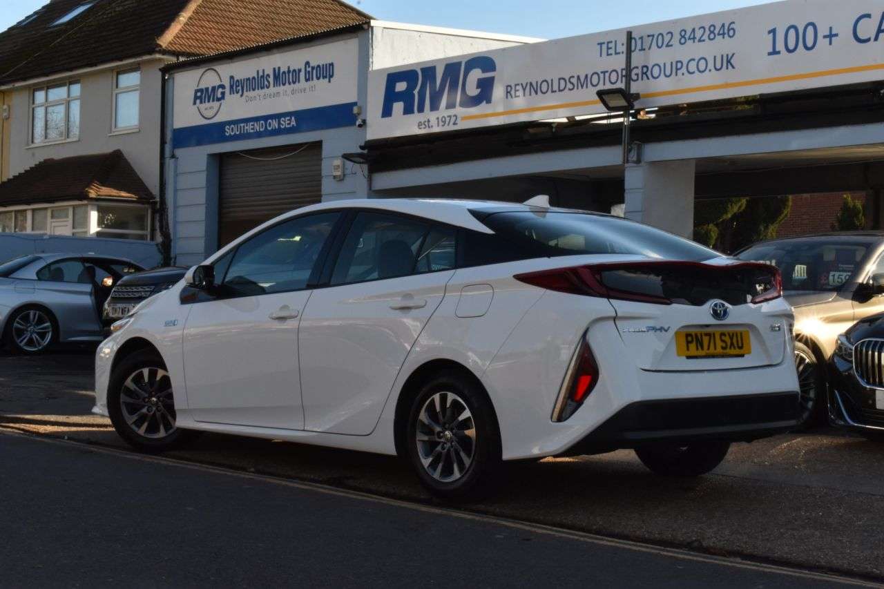 2021 TOYOTA PRIUS 2021 TOYOTA PRIUS