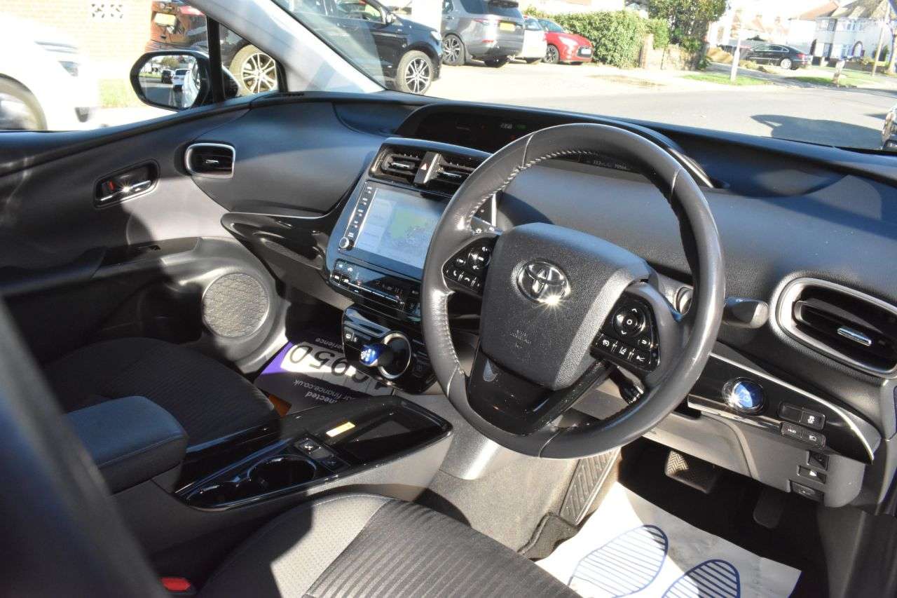 2021 TOYOTA PRIUS 2021 TOYOTA PRIUS