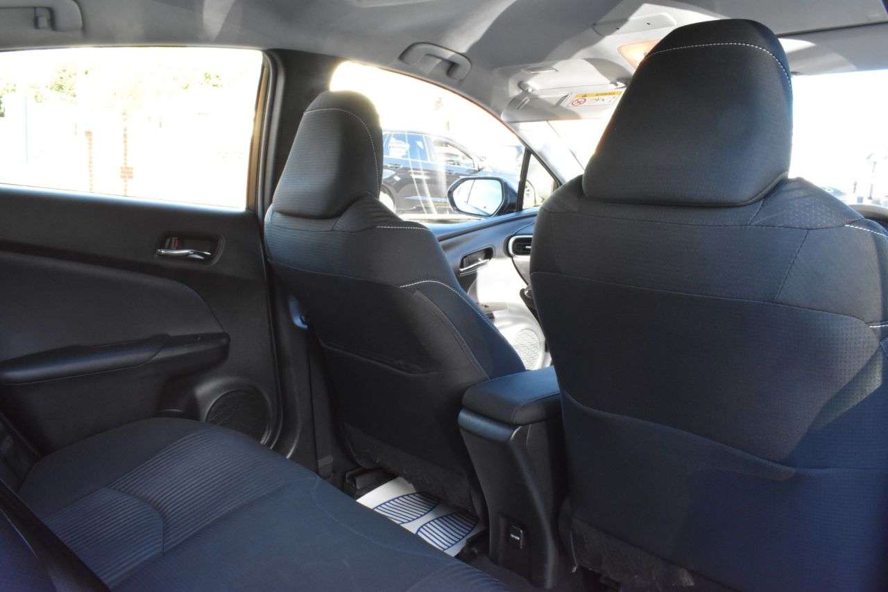 2021 TOYOTA PRIUS 2021 TOYOTA PRIUS