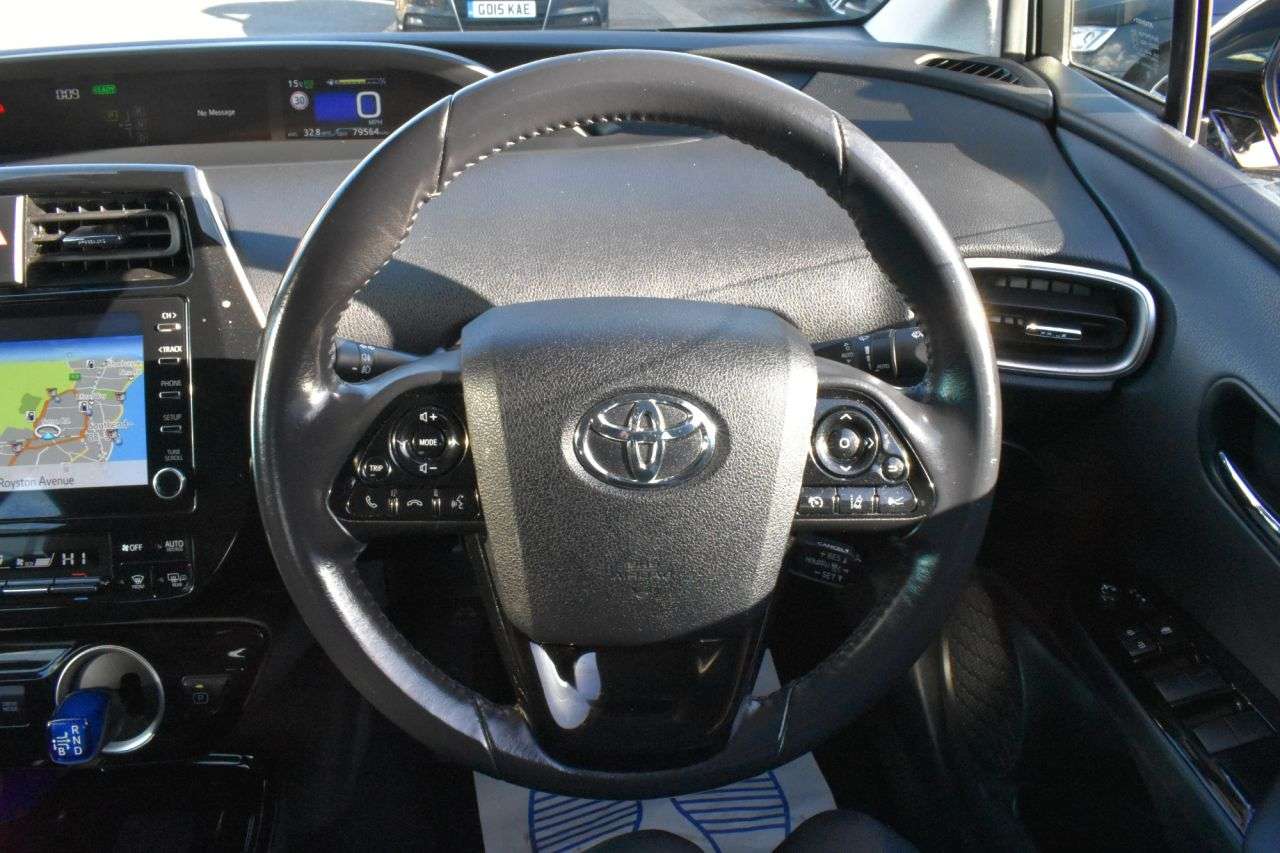 2021 TOYOTA PRIUS 2021 TOYOTA PRIUS