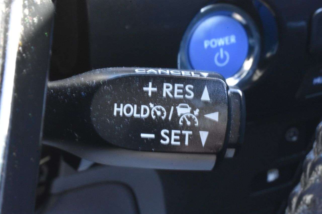 2021 TOYOTA PRIUS 2021 TOYOTA PRIUS