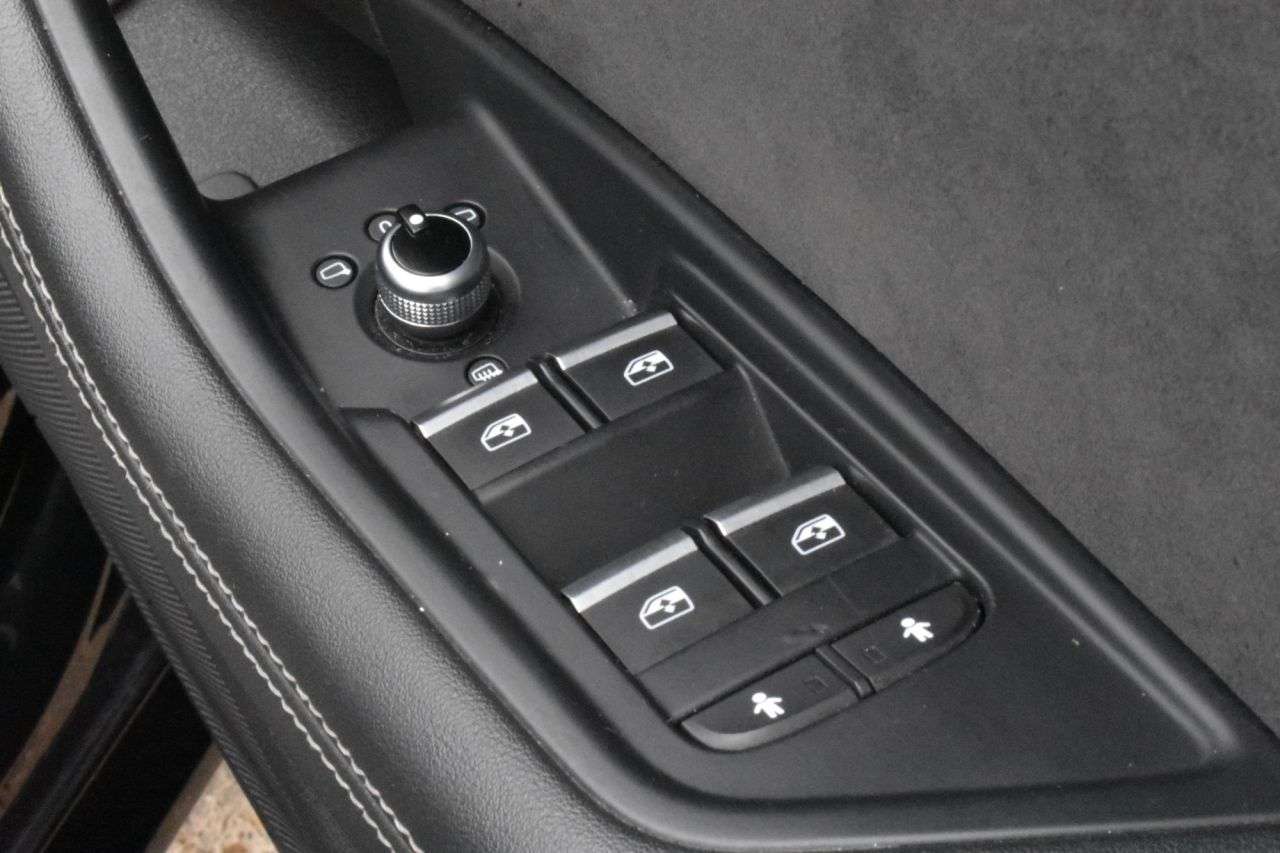 2017 AUDI S4 AVANT 2017 AUDI S4 AVANT