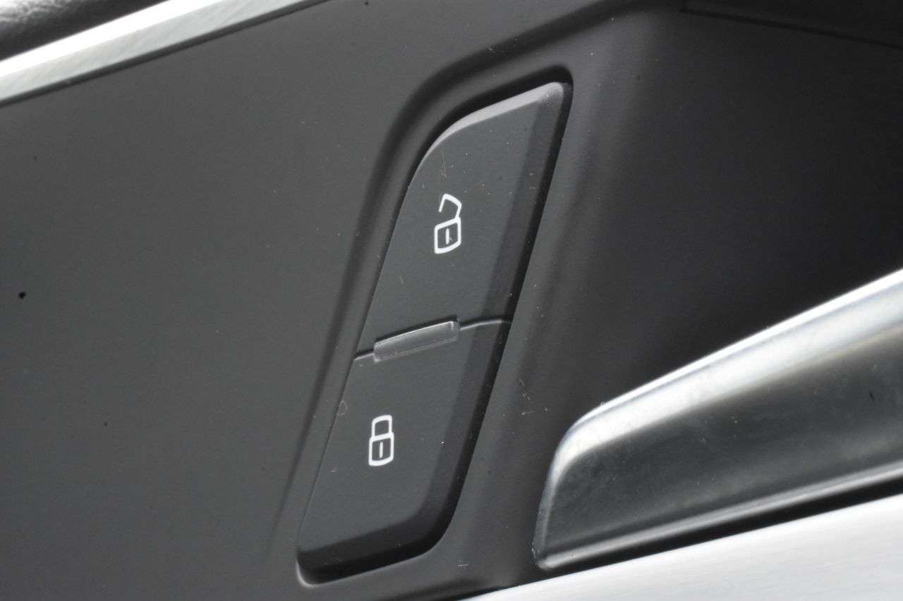 2017 AUDI S4 AVANT 2017 AUDI S4 AVANT