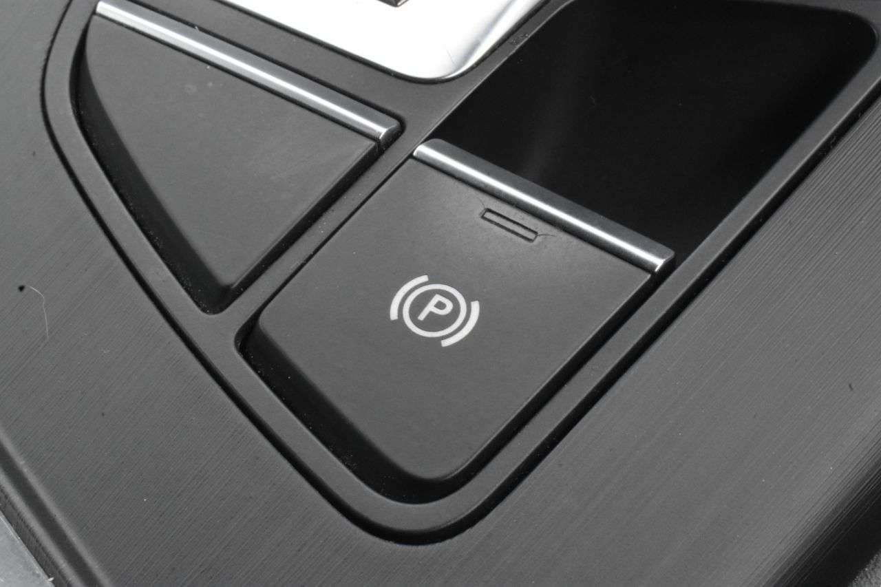 2017 AUDI S4 AVANT 2017 AUDI S4 AVANT