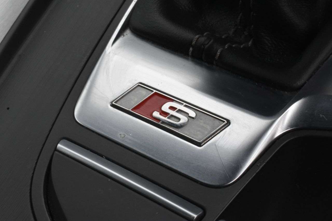 2017 AUDI S4 AVANT 2017 AUDI S4 AVANT