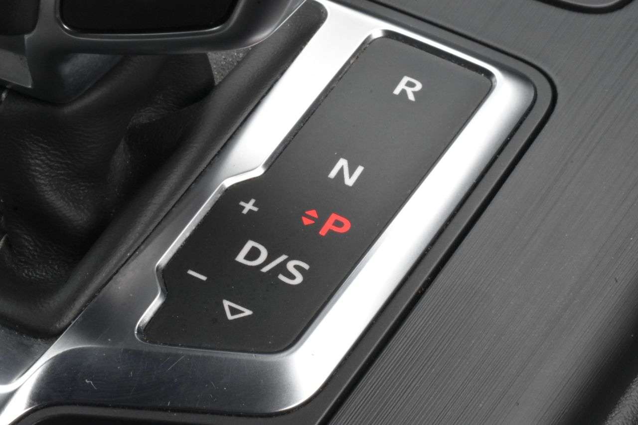 2017 AUDI S4 AVANT 2017 AUDI S4 AVANT