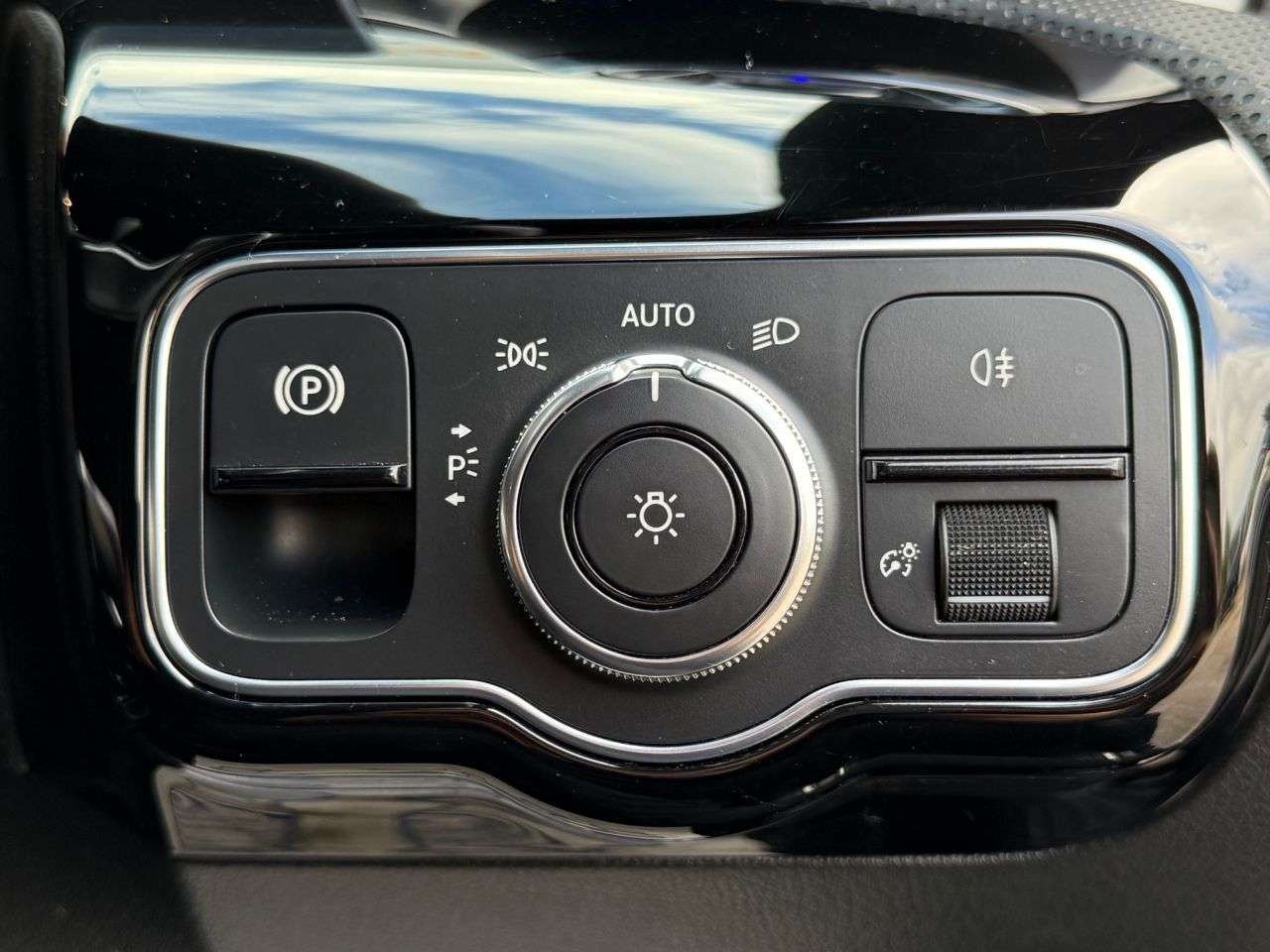 2020 MERCEDES CLA 2020 MERCEDES CLA