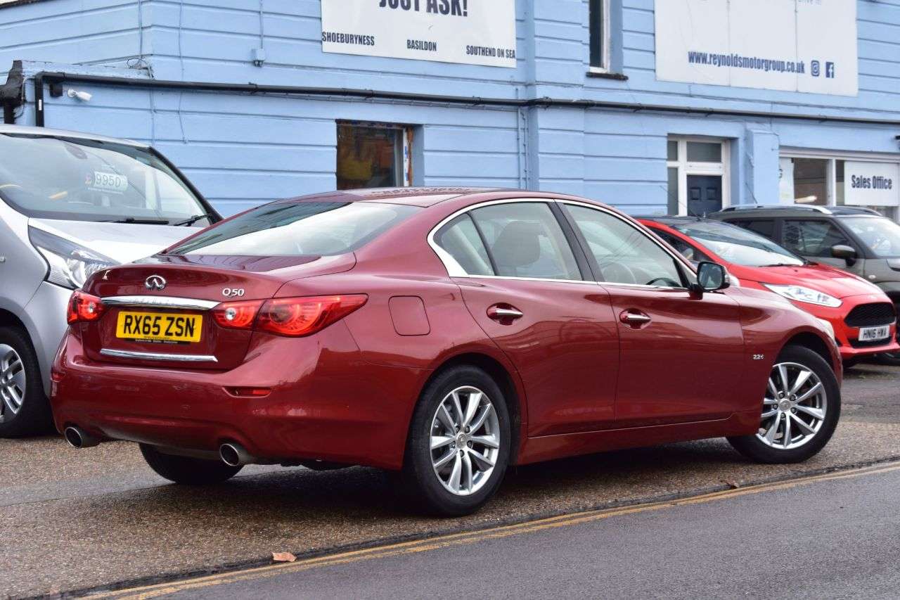 2015 INFINITI Q50 2015 INFINITI Q50