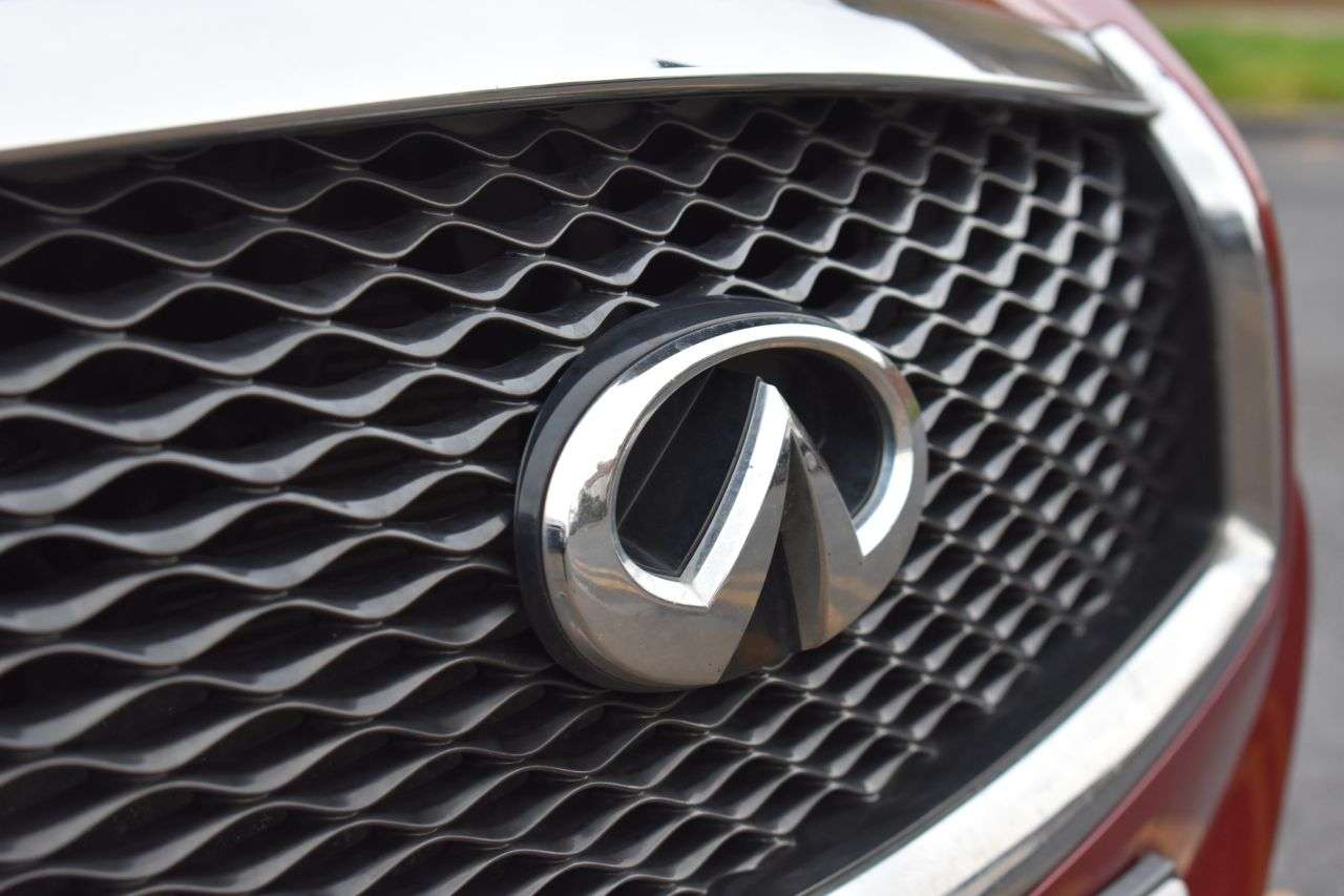 2015 INFINITI Q50 2015 INFINITI Q50