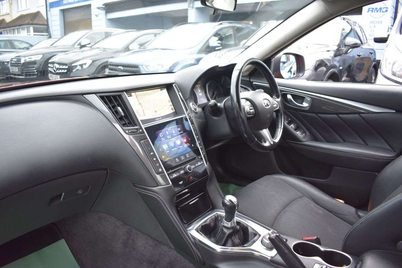 2015 INFINITI Q50 2015 INFINITI Q50