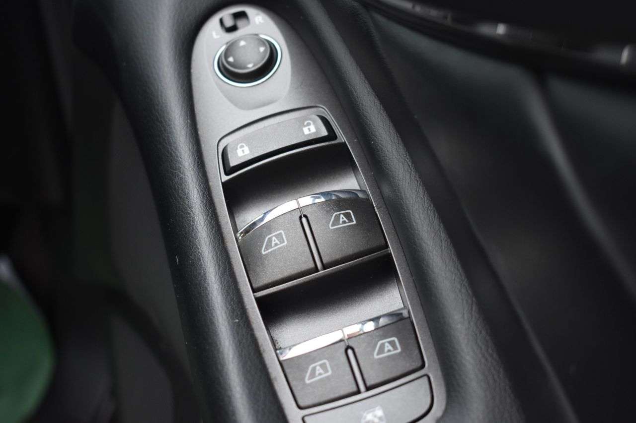 2015 INFINITI Q50 2015 INFINITI Q50