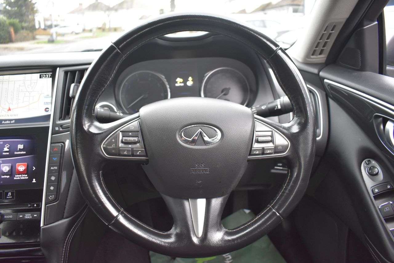 2015 INFINITI Q50 2015 INFINITI Q50