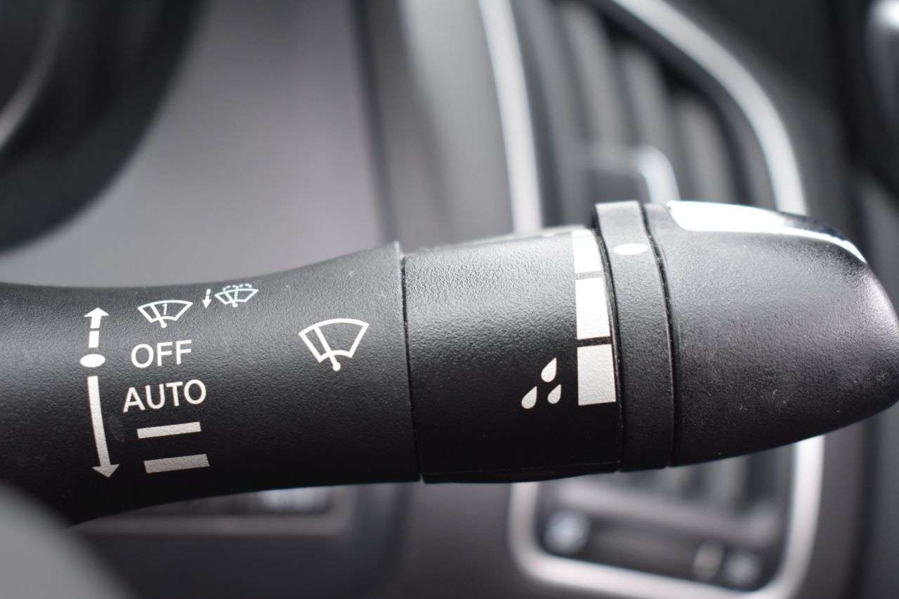 2015 INFINITI Q50 2015 INFINITI Q50