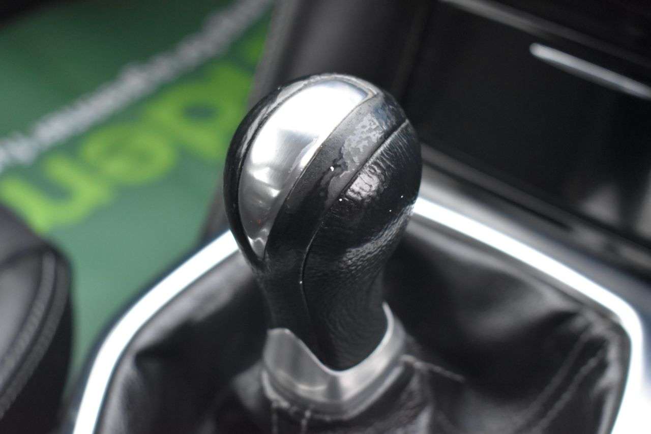 2015 INFINITI Q50 2015 INFINITI Q50