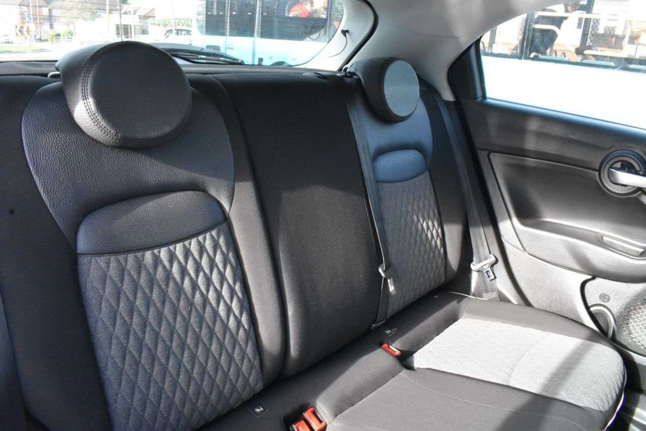 2018 FIAT 500X 2018 FIAT 500X