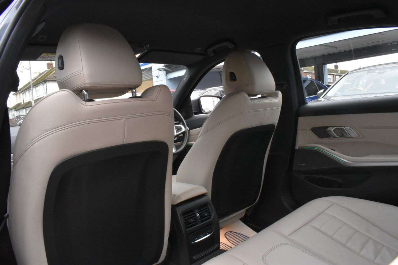 2019 BMW 3 SERIES 2019 BMW 3 SERIES