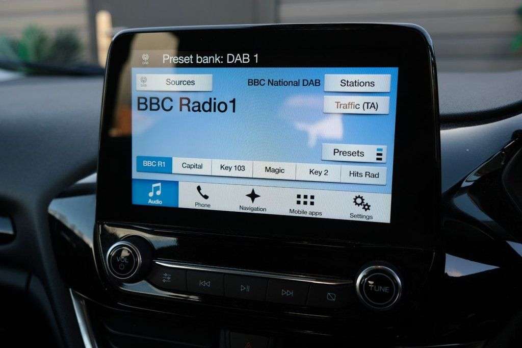 A 2017 FORD FIESTA 1.0T EcoBoost Zetec Hatchback 5dr Petrol Manual Euro 6 (s/s) (100 ps) A 2017 FORD FIESTA 1.0T EcoBoost Zetec Hatchback 5dr Petrol Manual Euro 6 (s/s) (100 ps)