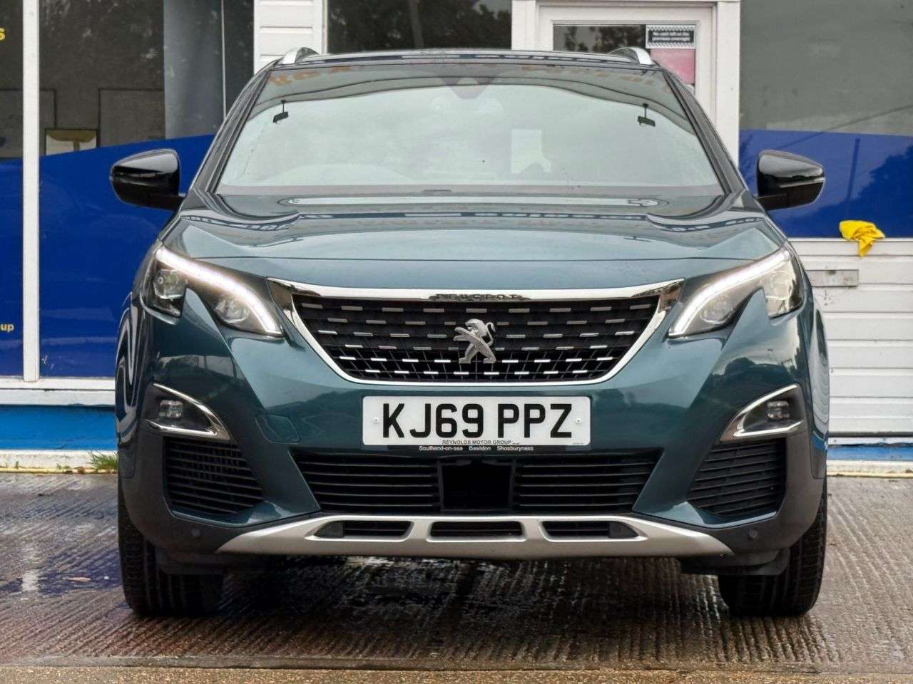 2020 PEUGEOT 5008 2020 PEUGEOT 5008