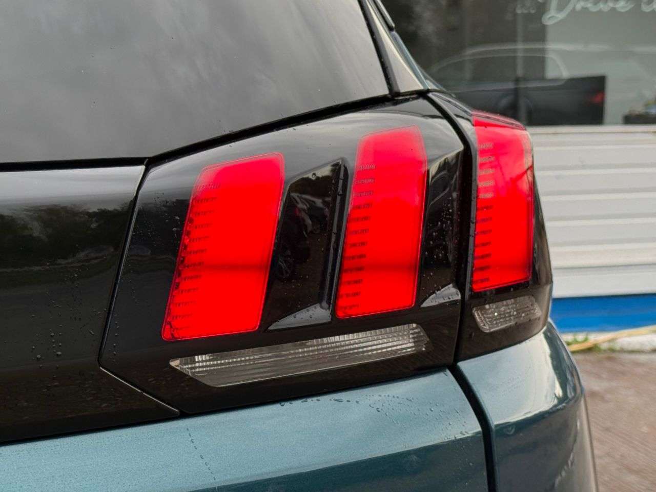 2020 PEUGEOT 5008 2020 PEUGEOT 5008