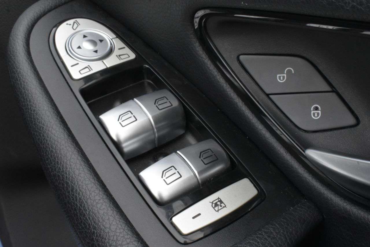 2018 MERCEDES-BENZ C-CLASS 2018 MERCEDES-BENZ C-CLASS