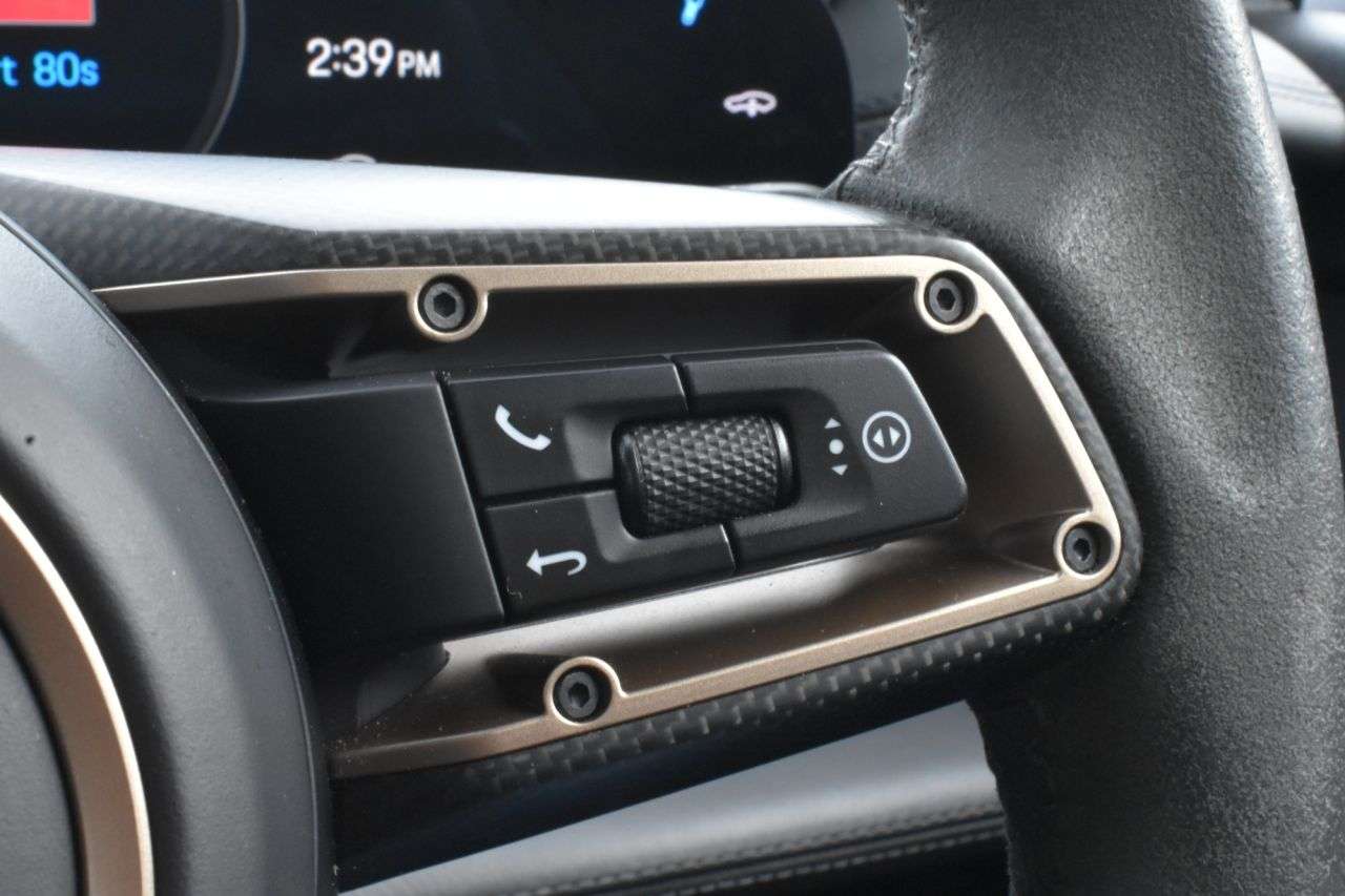 2020 PORSCHE TAYCAN 2020 PORSCHE TAYCAN