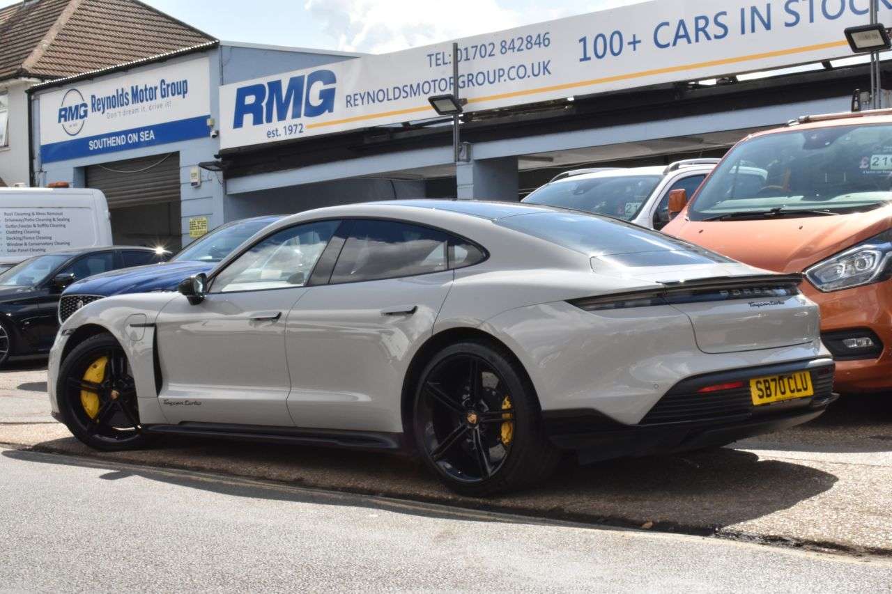 2020 PORSCHE TAYCAN 2020 PORSCHE TAYCAN