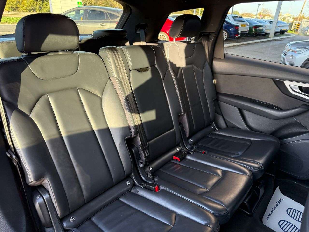 2016 AUDI Q7 2016 AUDI Q7